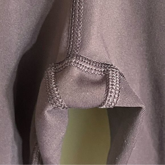 Women’s Queenieke Purple Gray Leggings Size Small With Pockets - Picture 5 of 12